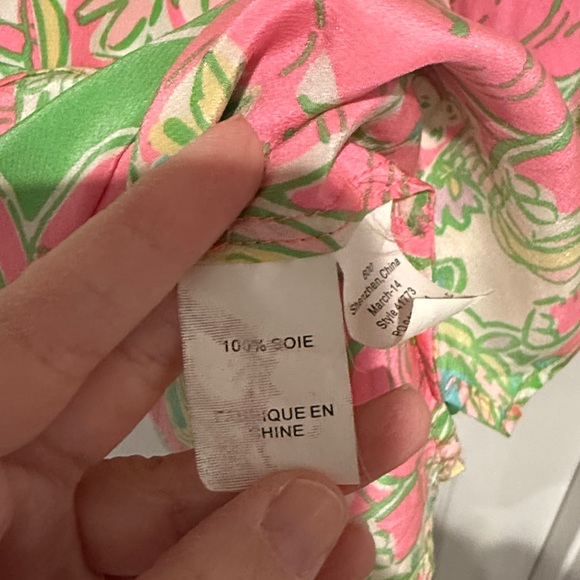 Lilly Pulitzer vibrant blouse Colorful Paisley Blouse - Picture 7 of 12